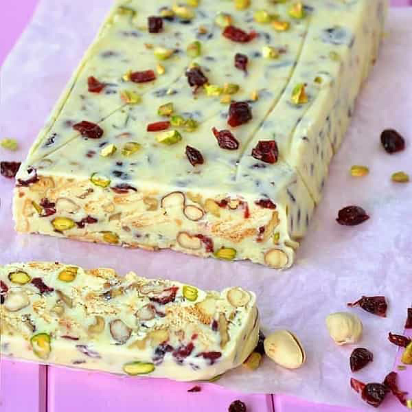 پلمبیر آناناس با بستنی